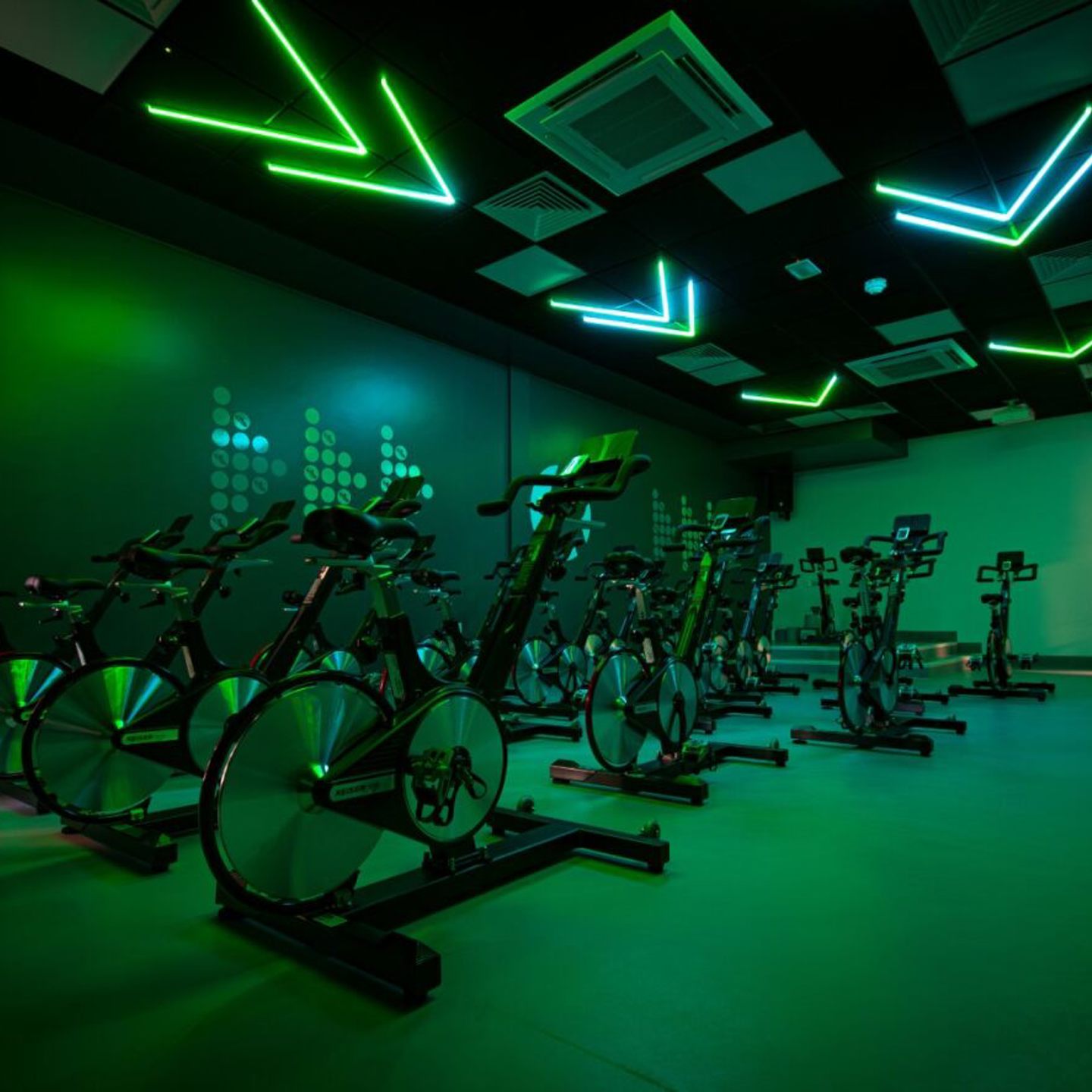 Spinning Studio 2 May 2023