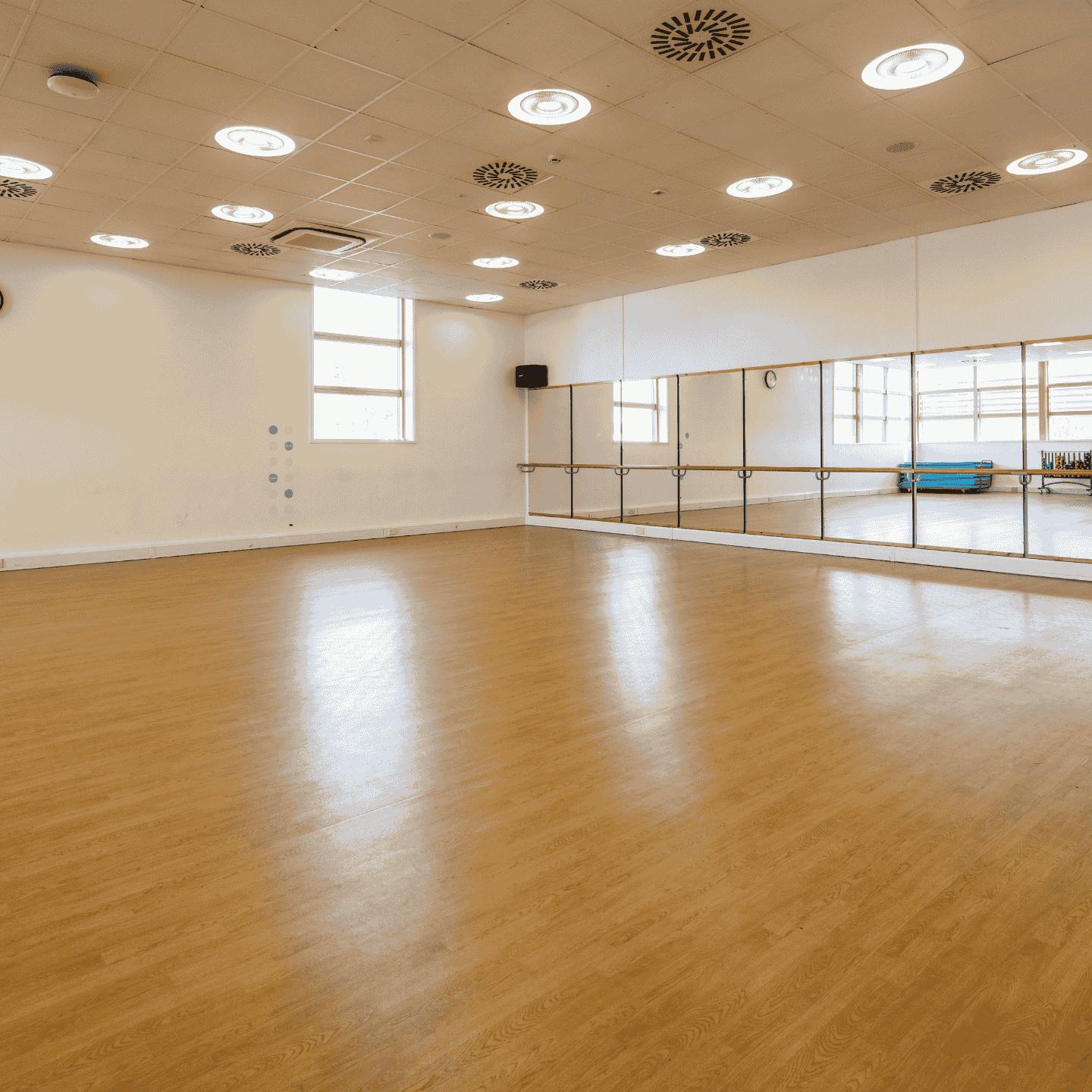 Dance Studio OF